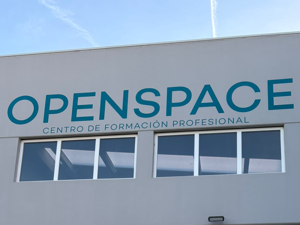 Noticia: Open Space Comarcal amplía sus instalaciones en Puerto de Sagunto 